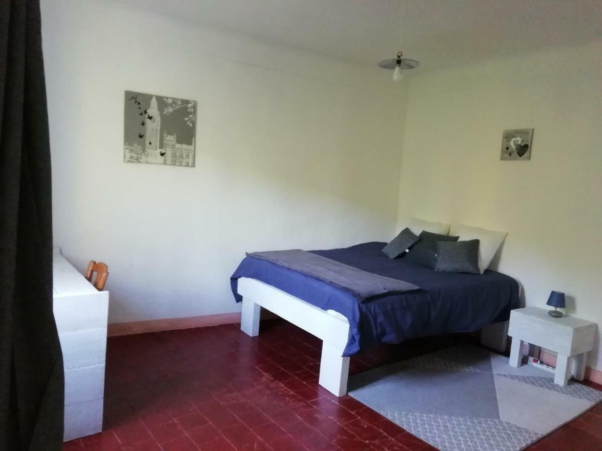 La Maison Bleue Cereste Luaran gambar